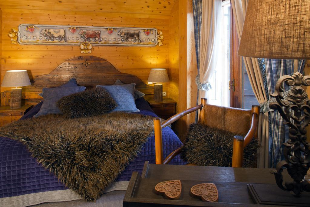 Chalet-Hôtel Les Cimes Le Grand-Bornand Quarto foto